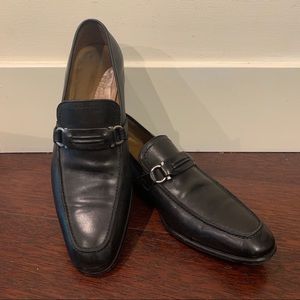 Men’s Ferragamo Loafer size 9.5D in black